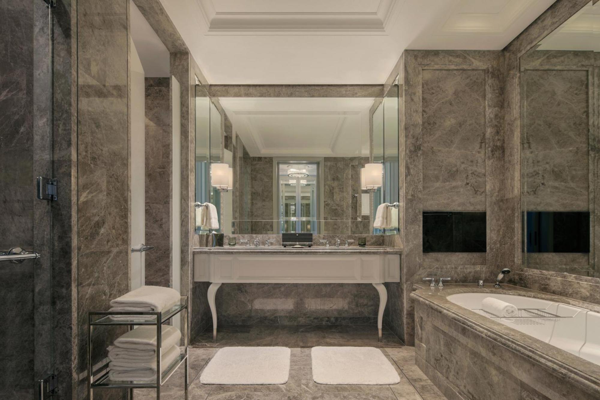 The St. Regis Kuala Lumpur Ξενοδοχείο Εξωτερικό φωτογραφία